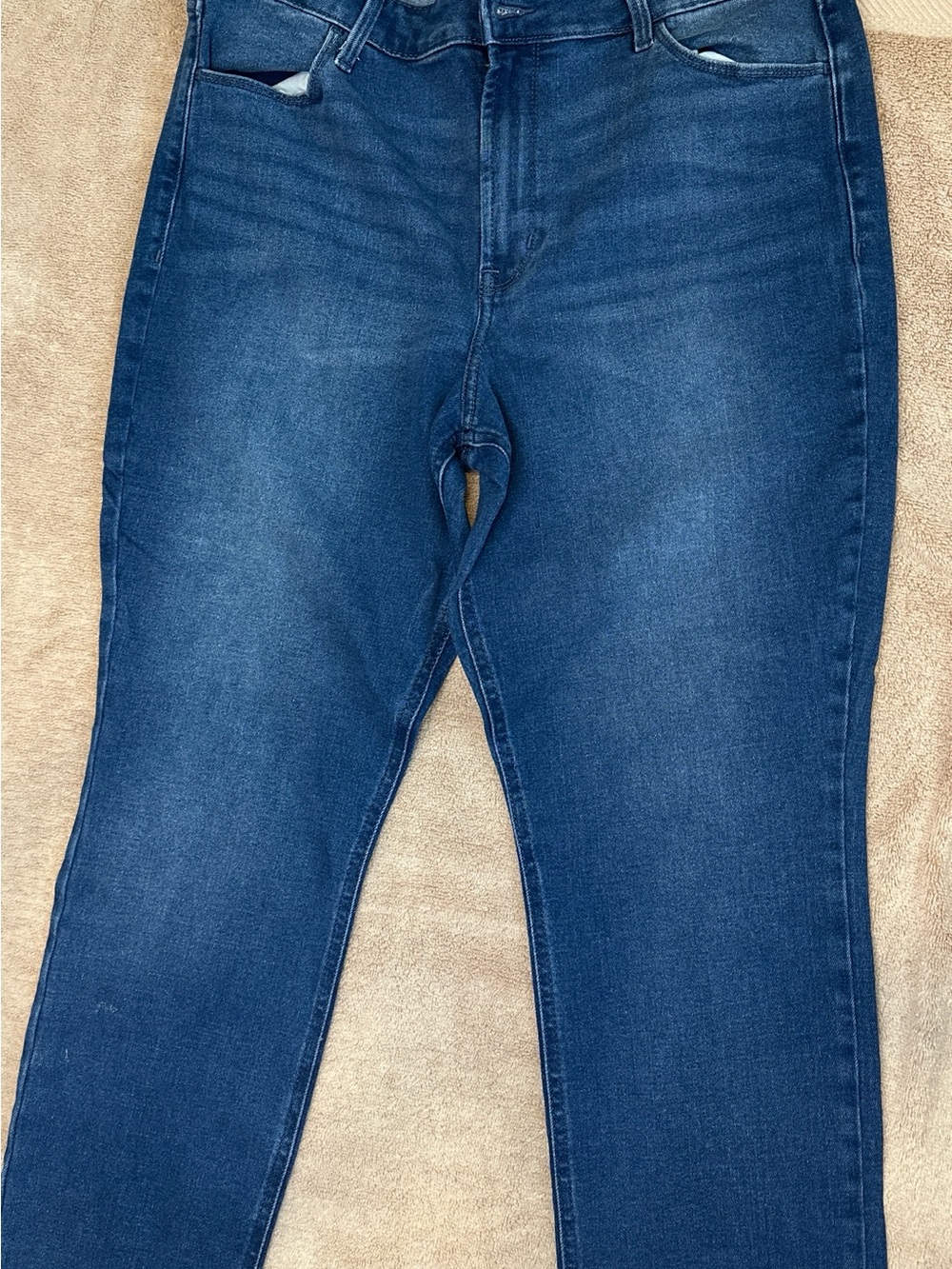 Old Navy Women's High Rise Wow Straight Leg Jeans in Deep Indigo Blue